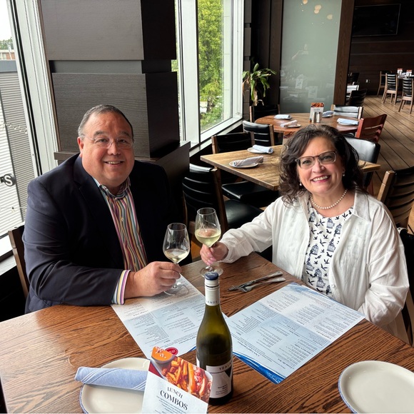 Jen_Tonic Live Show Listing❣️ $10 MIN to ship ✅ Shown/sold in as-is condition 🤗 - Picture 5 of 7